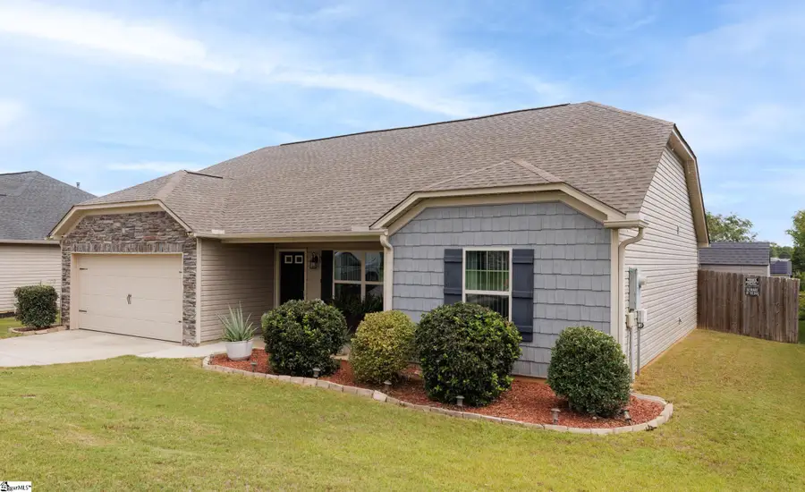 6 Babbling Creek Court, Fountain Inn, SC 29644 - #3