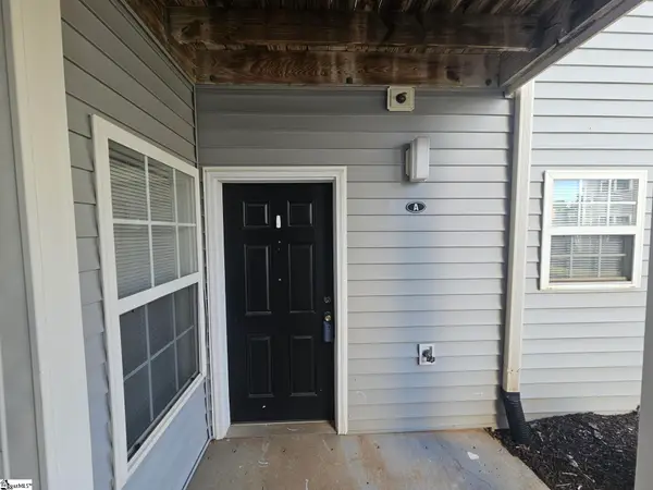 182 University Village Drive, Central, SC 29630