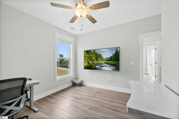409 Navajo Court, Marietta, SC 29661