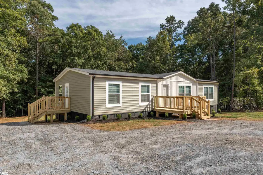 215 Ballard Road, Honea Path, SC 29654 - #3