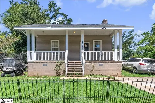 15 Humbert Street, Seneca, SC 29678
