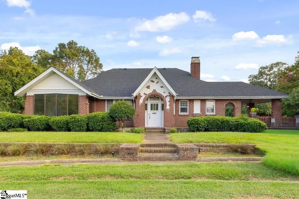 1011 W Poinsett Street, Greer, SC 29650 - #1