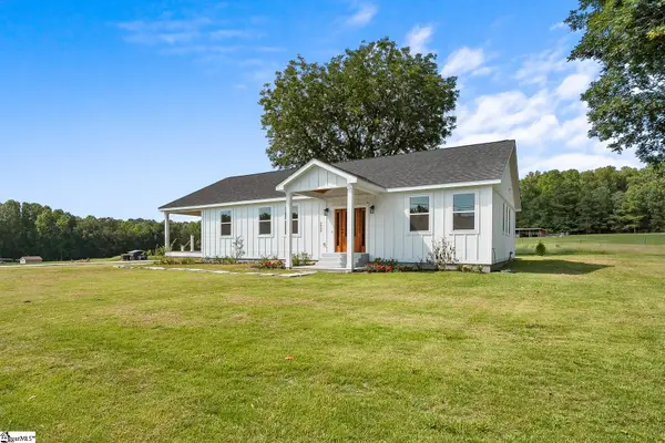 2024 Edwards Lake Road, Greer, SC 29651