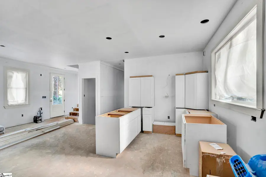 15 Meadow Crest Circle, Greenville, SC 29609 - #3