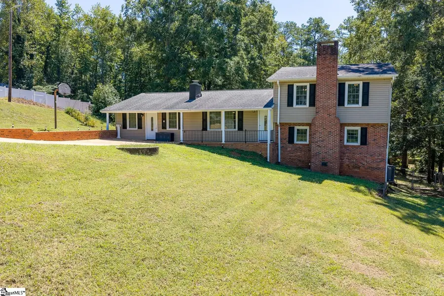 201 Knollview Drive, Greenville, SC 29611 - #3
