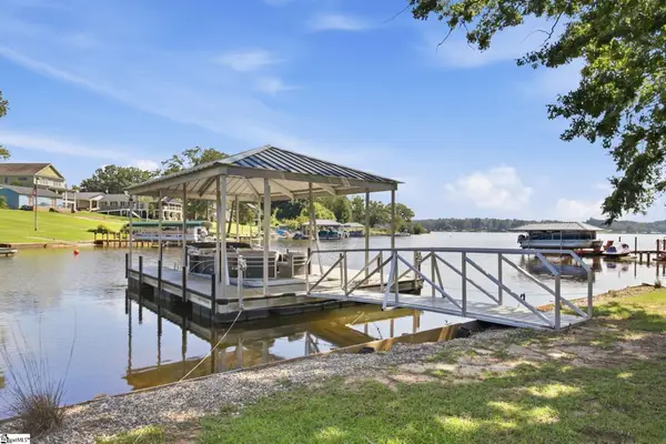 136 Coastline Drive, Inman, SC 29349