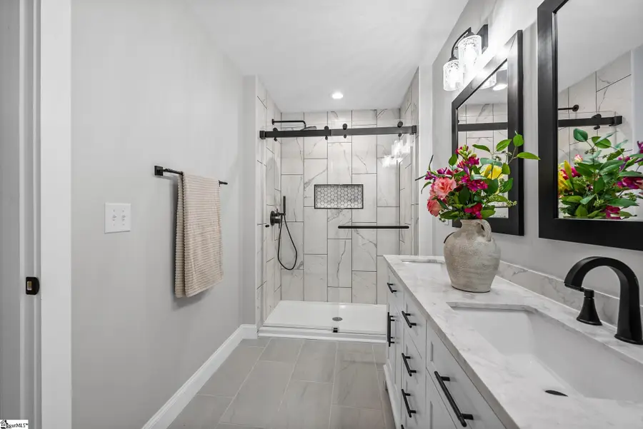 22 Gurley Avenue, Greenville, SC 29605 - #2