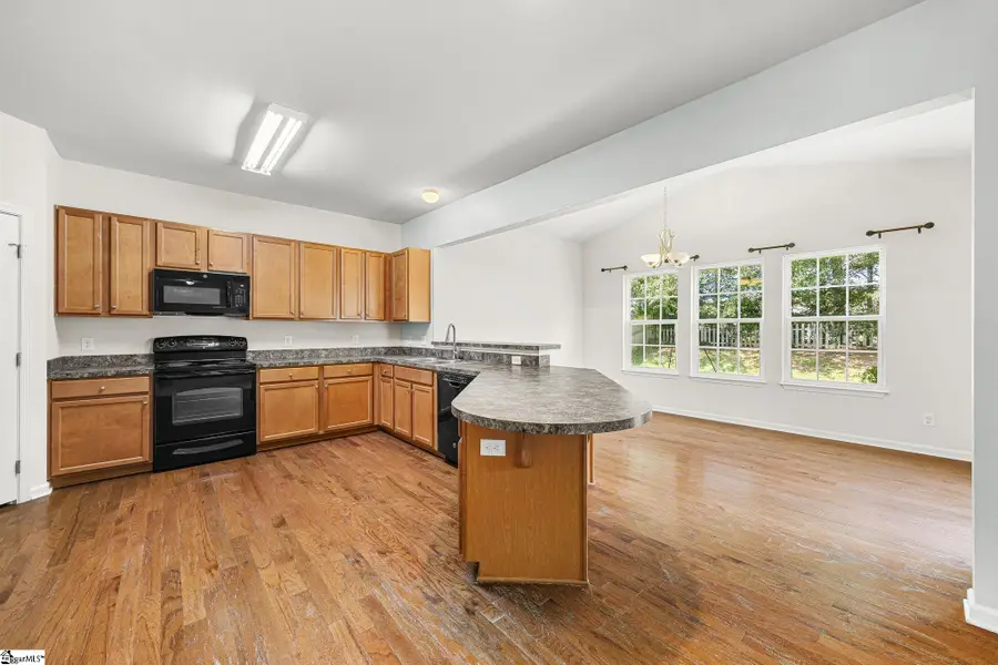 132 Hamilton Court, Easley, SC 29642 - #3