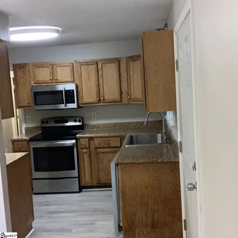 601 Humphrey Street, Spartanburg, SC 29301 - #2