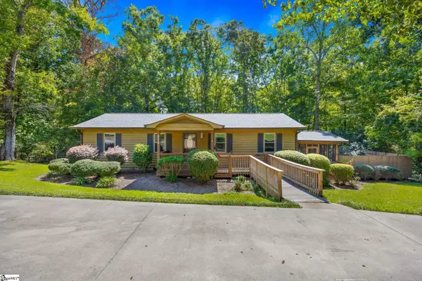 375 Gravley Road, Pickens, SC 29671