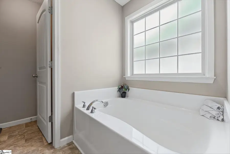 430 Peaksview Drive, Simpsonville, SC 29681 - #3