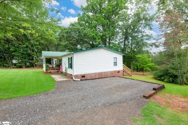 208 Brentwood Circle, Greenville, SC 29605
