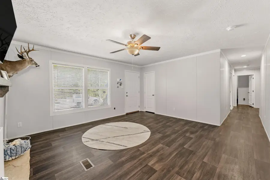 261 Fox Road, Abbeville, SC 29620 - #2