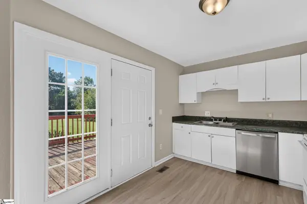 109 Old Farm Road, Moore, SC 29369