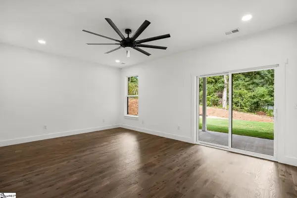 5 Chickamauga Lane, Simpsonville, SC 29681