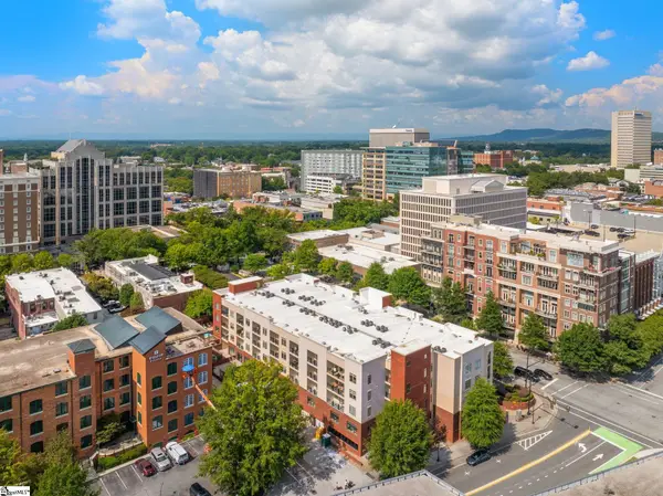 98 E Mcbee Avenue #Unit 404, Greenville, SC 29601