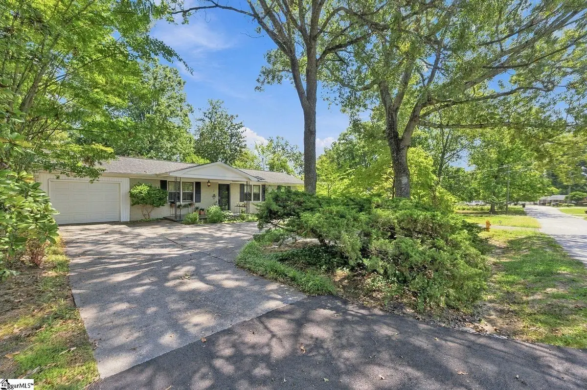 7 Thames Drive, Taylors, SC 29687 - #1