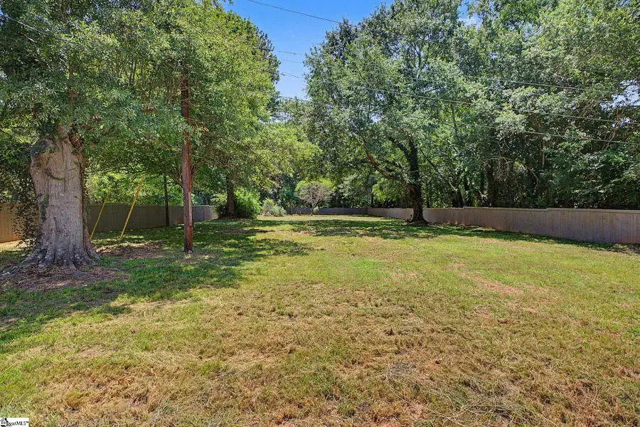 2611 Anderson Highway, Williamston, SC 29697 - #2
