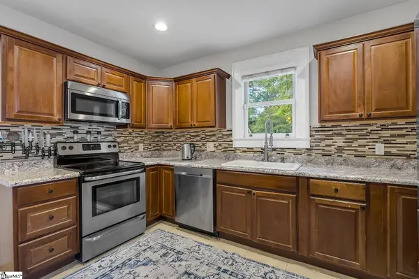 108 Poplar Drive, Greer, SC 29651
