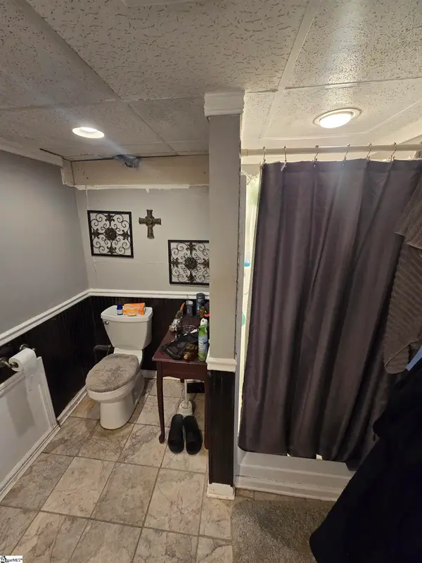 202 W Dorchester Boulevard, Greenville, SC 29605