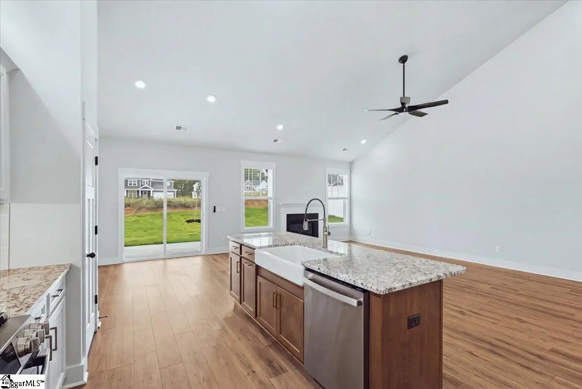 1006 Fox Hollow Street, Spartanburg, SC 29303 - #1