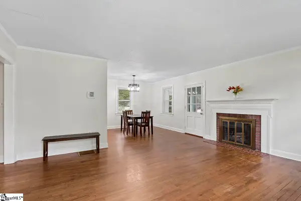 606 Cedar Street, Clinton, SC 29325