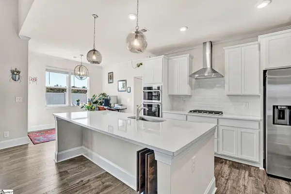 142 Juniper Hill Drive, Easley, SC 29642-7784
