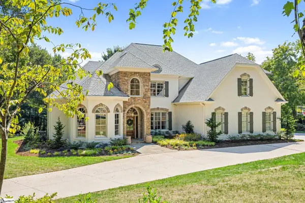 732 Brixton Circle, Simpsonville, SC 29681
