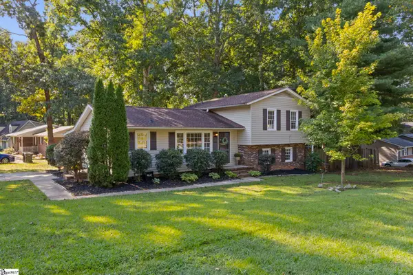 102 Branchview Court, Simpsonville, SC 29680