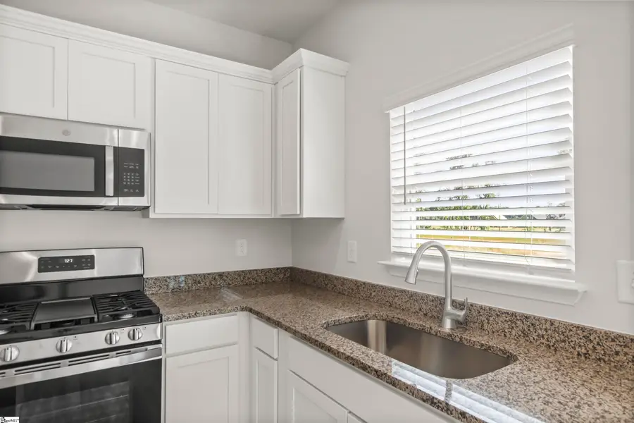 325 Abingdon Way, Greer, SC 29651 - #2