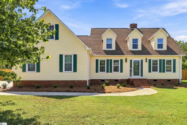 101 Hunters Woods Drive, Simpsonville, SC 29680