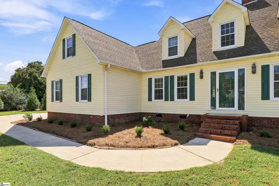 101 Hunters Woods Drive, Simpsonville, SC 29680 - #2