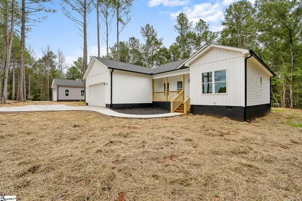 2204 White Street Extension, Anderson, SC 29624