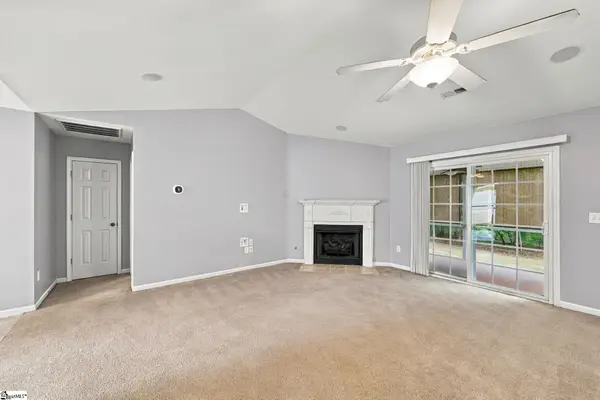 9 Avebury Court, Travelers Rest, SC 29690