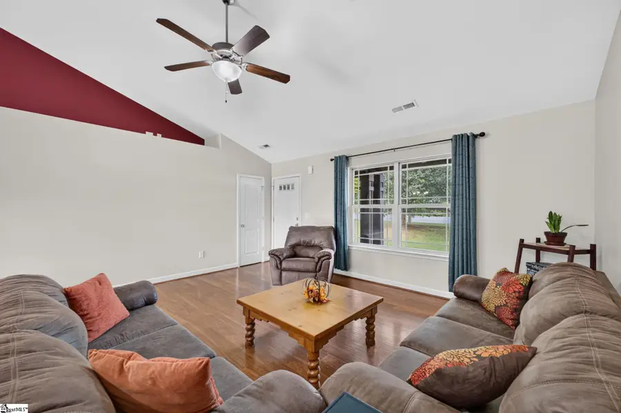 369 Silver Lake Road, Duncan, SC 29334 - #2