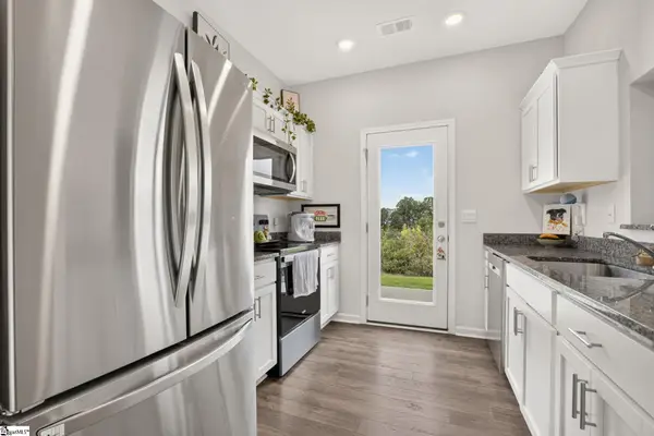 211 Sunriff Court, Greer, SC 29651