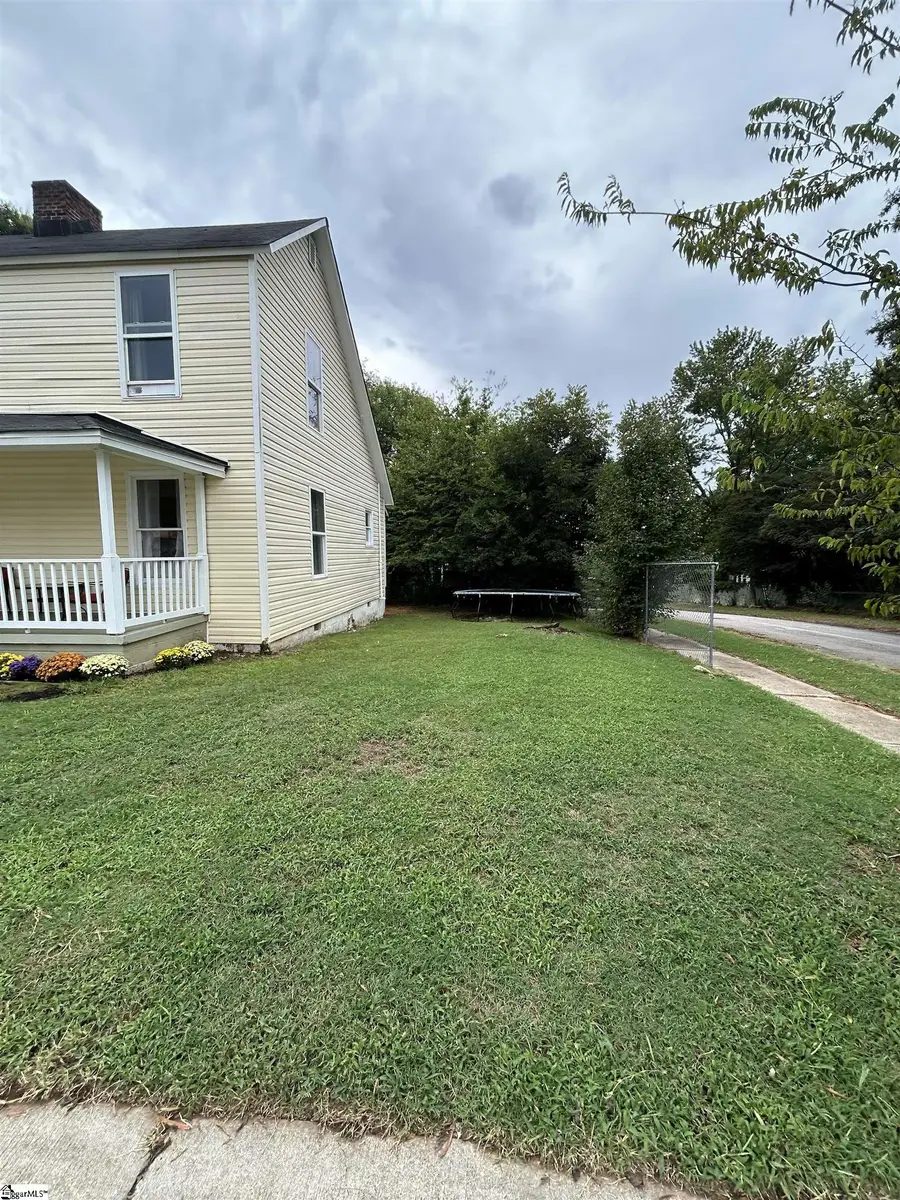 16 2nd Avenue, Greenville, SC 29609 - #2