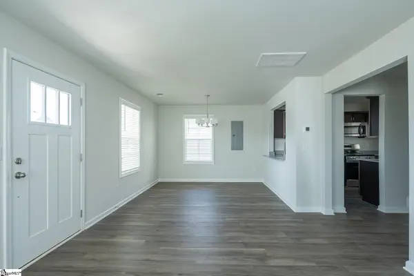 8 Thorndike Way, Greenville, SC 29617