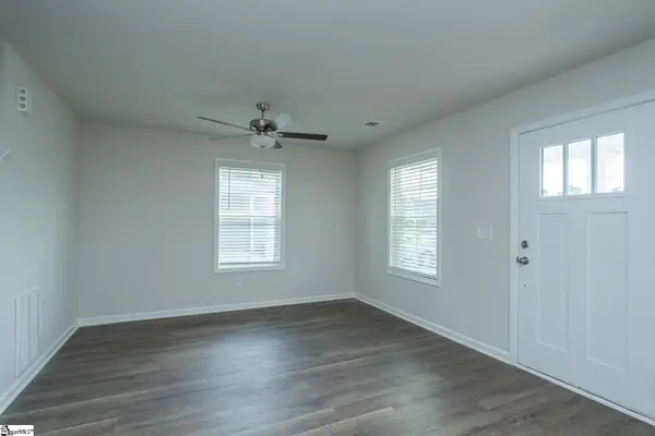 12 Thorndike Way, Greenville, SC 29617