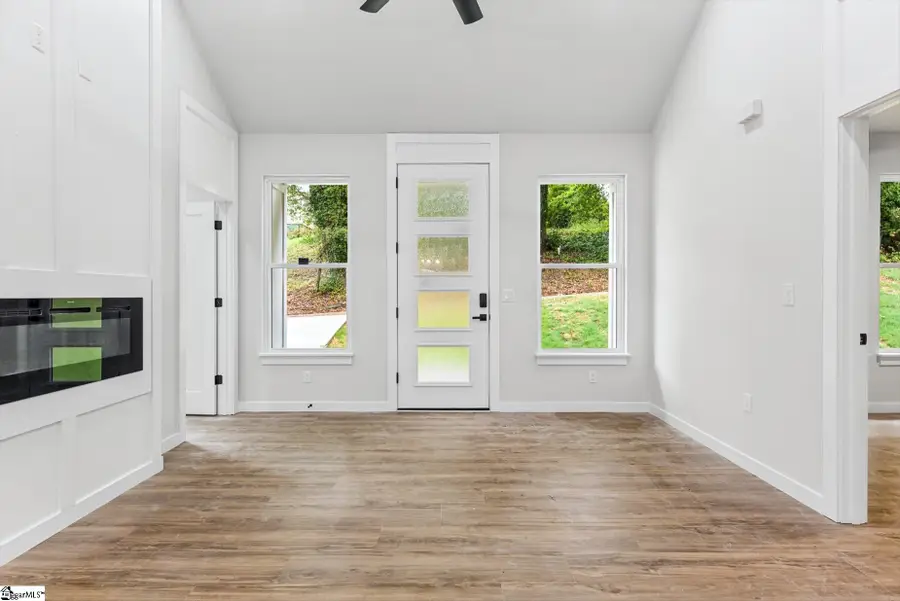 118 Harlem Street, Easley, SC 29640 - #2