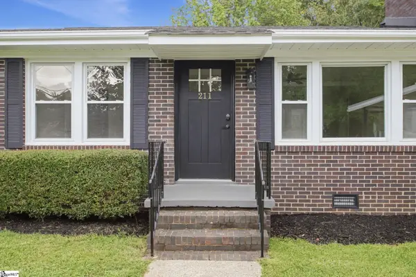 211 Elaine Avenue, Taylors, SC 29687