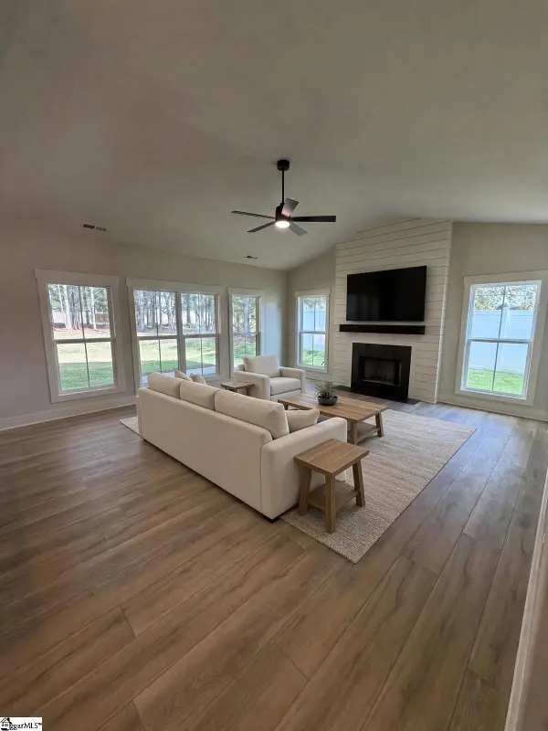 204 Palmetto Farms Way, Pelzer, SC 29669