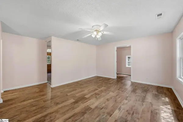112 Newry Road, Seneca, SC 29672