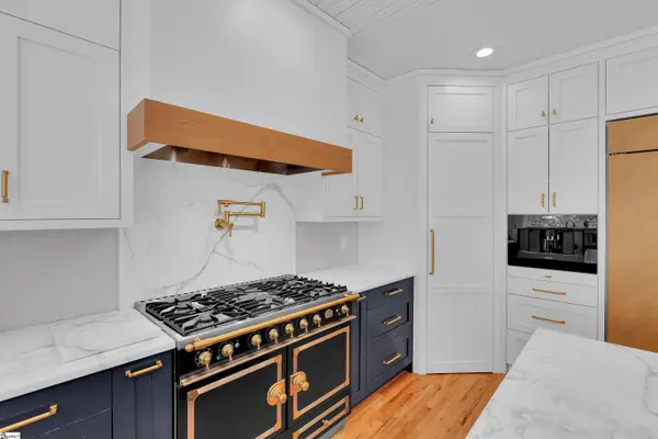 5 Avens Hill Drive, Greer, SC 29651