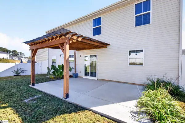 523 Eden Hall Road, Woodruff, SC 29388