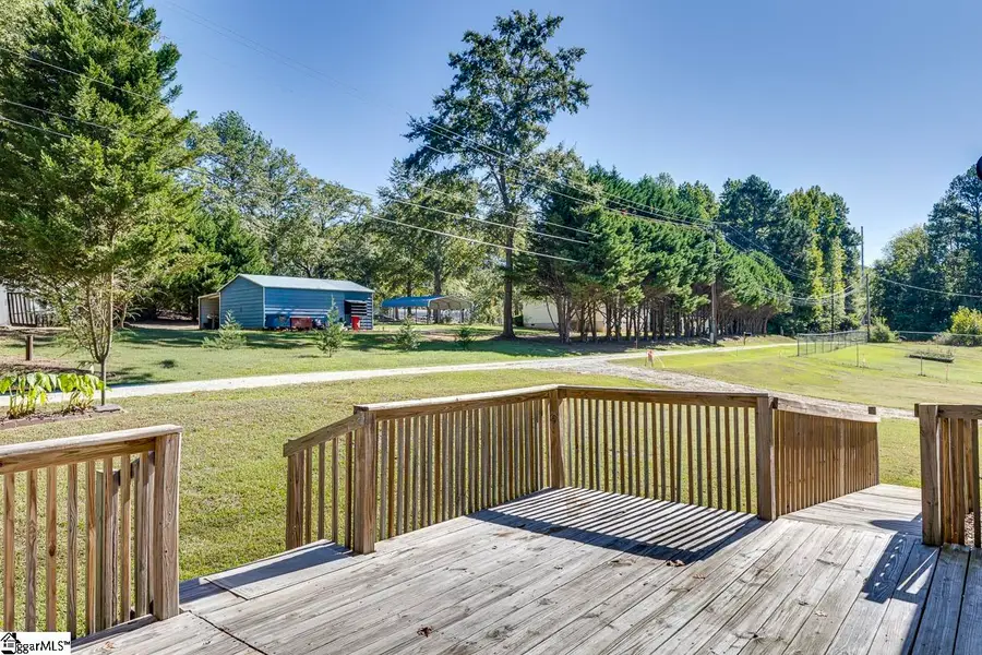 208 Black Road, Woodruff, SC 29388 - #2