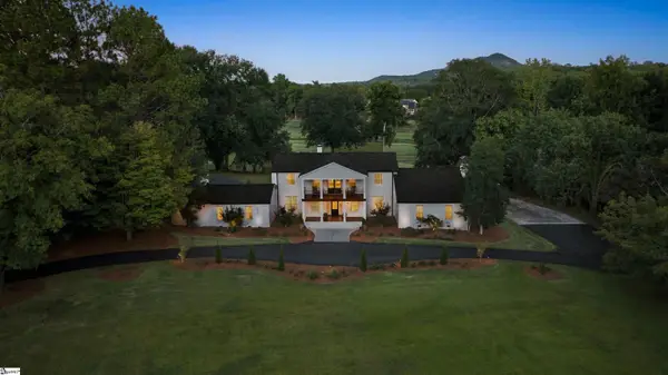 405 Foot Hills Road, Greenville, SC 29617