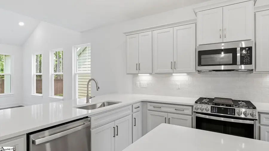 114 Canyon Creek Way, Fountain Inn, SC 29644 - #2