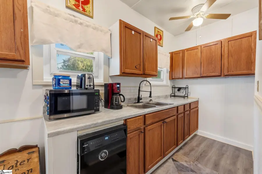 304 Langley Street, Abbeville, SC 29620 - #3