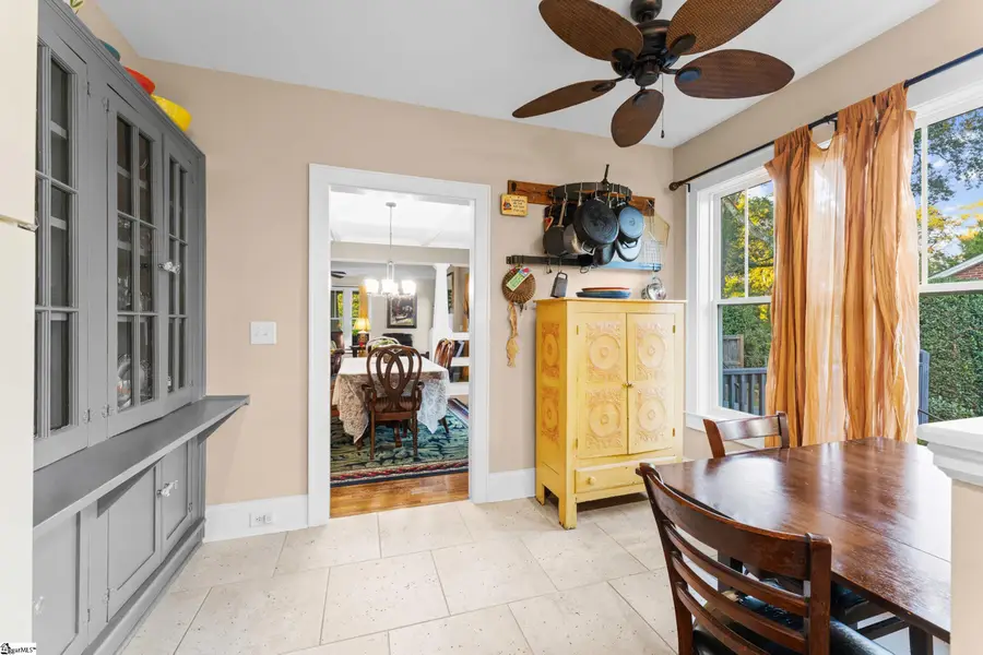 147 W Mountainview Avenue, Greenville, SC 29609 - #2